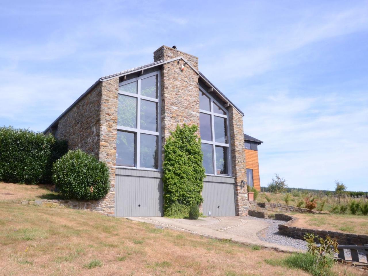 Gorgeous Holiday Home In Stoumont With Garden Eksteriør bilde